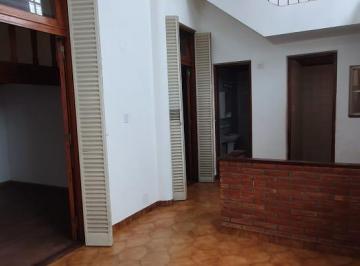 LIving Comedor · Alquiler. PH de 4 Amb. con Terraza. Excelente Ubicación. Sin Expensas, Se Permiten Mascotas.