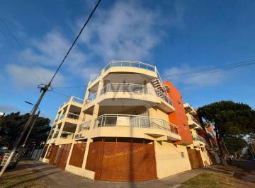 Departamento de 3 ambientes, Mar de Ajó · Amplio Departamento a Estrenar en Planta Baja con Cochera Techada Cerca del Mar