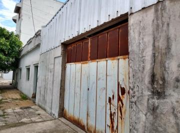 Casa de 3 ambientes, La Matanza · Casa con Galpon en Venta
