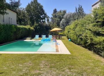 Casa de 4 ambientes, Moreno · Venta de Casa de 4 Amb. con Pileta en Country Bco. Pcia. en Fco. Alvarez