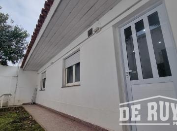 PH · 59m² · 2 Ambientes · PH en Pleno Barrio Los Cedros