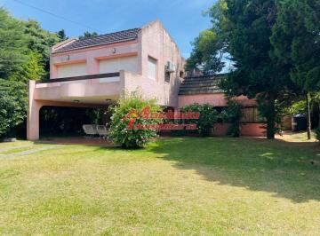 Foto1 · Casa en Venta y Alquiler, 50 m de La Playa.