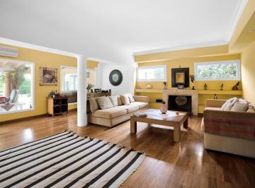 Casa · 270m² · 6 Ambientes · Casa en Venta en Ayres del Pilar, La Rural