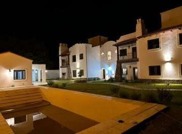 Departamento · 55m² · 2 Ambientes · 1 Cochera · Muy Lindo Depto Vta un Dorm Gge/amen Balcon Cafayate