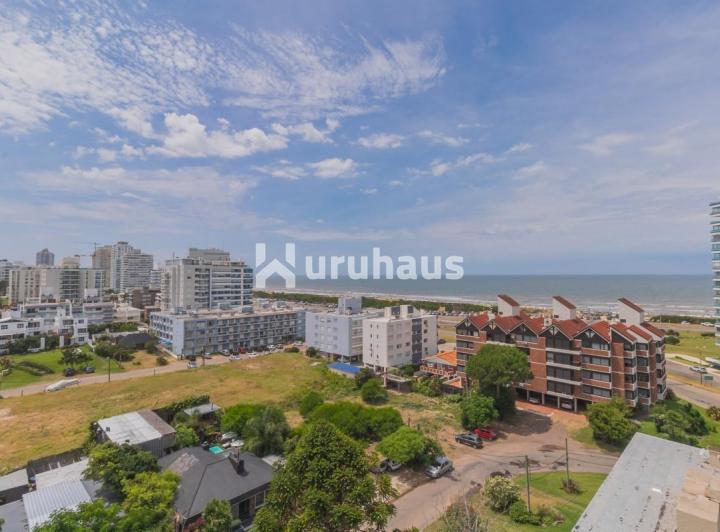 Departamento · 165m² · 4 Ambientes · 1 Cochera