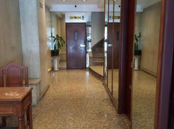 Oficina comercial de 2 ambientes, Barrio Norte · Baño Privado - Sin Restricción Horaria - Puerta Blindada - Semipiso