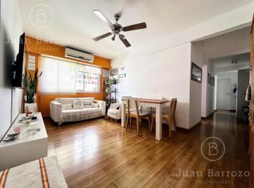 Departamento · 68m² · 4 Ambientes · Departamento de 3 Dorm. en Venta en Temperley Este