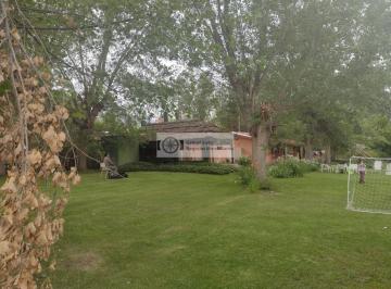 Casa · 350m² · 10 Ambientes · Venta Hermosa Propiedad en El Salto Potrerillos, Muy Amplia Impecable (Apata Credito Hipotecario!