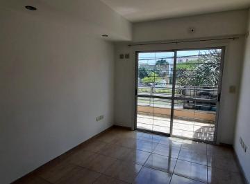 Departamento de 3 ambientes, Morón · Depto 3 Amb en Alquiler en Haedo