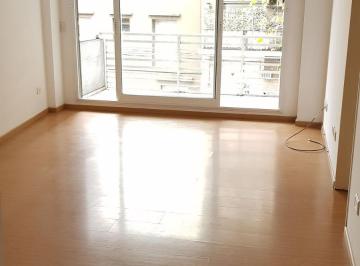 Departamento de 2 ambientes, Barrio Norte · Hermoso Depto y Ubicacion. Dos Ambientes Amplio Al Frente y Luminoso
