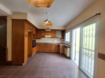 PH · 110m² · 4 Ambientes · Casa en Venta Campana