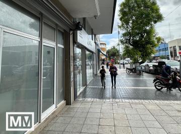 Local comercial · 100m² · 4 Ambientes · Local en Plaza Mitre