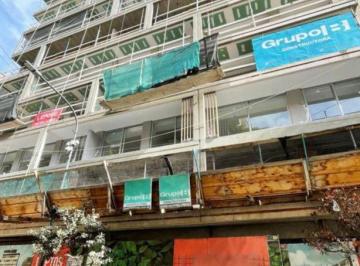 Local comercial · 208m² · Local en Monserrat