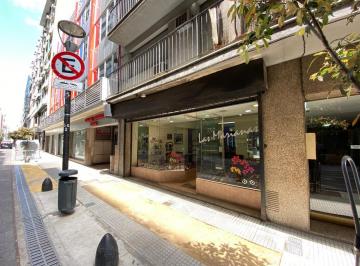 Local comercial · 122m² · Local en Venta, Zona Microcentro