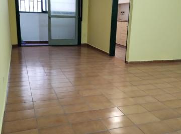Departamento de 2 ambientes, Rosario · O. Lagos y Tucumán