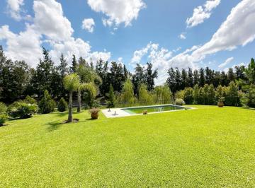 Casa · 286m² · 6 Ambientes · 2 Cocheras · Casa Al Agua Cabos del Lago Venta