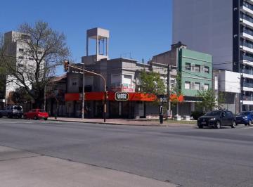 Local comercial , Mar del Plata · Local con Viviendas en Venta