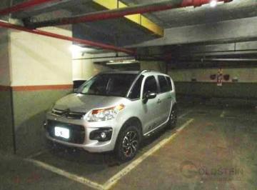 Garage · 10m² · Cochera | Suipacha Al 200