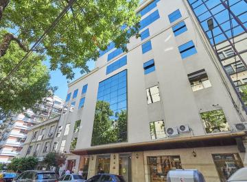 Oficina comercial · 200m² · 6 Ambientes · Oficina en Venta en Recoleta