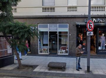 Local comercial · 50m² · Local en Venta en Recoleta