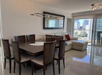 Foto1 · Apartamento en Venta en Icon Tower, Punta del Este.