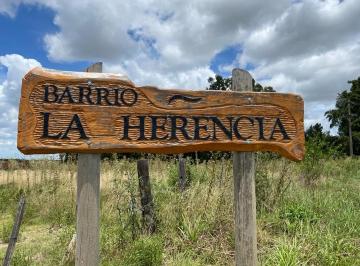 Quinta vacacional · 70m² · 2 Ambientes · 1 Cochera · Quinta en Venta "La Herencia" - Zárate