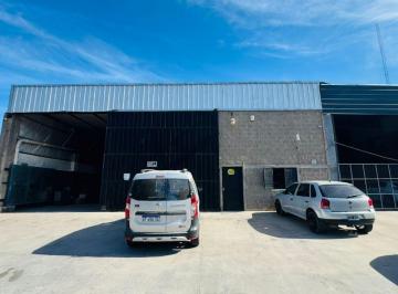 Bodega-Galpón , Córdoba · Alquilo Galpon 900 m² Juan B Justo y Av Japon C/ Oficinas