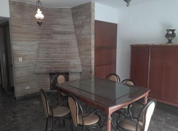 Casa 250m² Alquiler · Excelente Propiedad Entrada Independiente Balcon Corrido Quincho Cerrado Parril