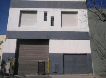 Bodega-Galpón · 1320m² · Deposito en Dos Plantas / 1350 m²