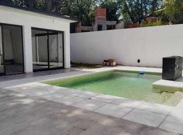 Foto · Arguello: Zona Colegios 3 Dor C Pileta Cochera Triple Casa Amplia