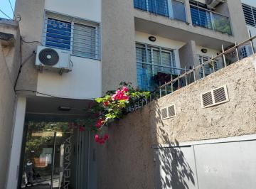 Departamento · 61m² · 3 Ambientes · Se Vende Dto 2 Dor Pb C/patio en Alto Alberdi
