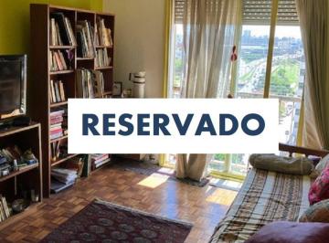 Departamento de 3 ambientes, Barracas · 3 Ambientes Al Frente con Balcón en Venta Barracas - Reservado