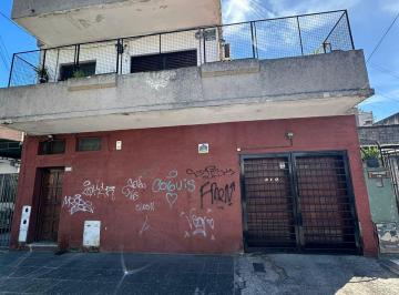 Depósito , Lanús · En Venta Galpon en PH de 8.66x35 Aprox. Ideal Deposito o Cualquier Dest. Lanus o