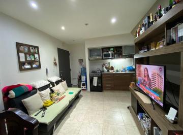 PH · 42m² · 2 Ambientes · PH 2 Ambientes - Mataderos