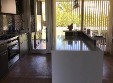 Casa · 166m² · Hermosa Casa en Venta en Barrio Privado Valdevez