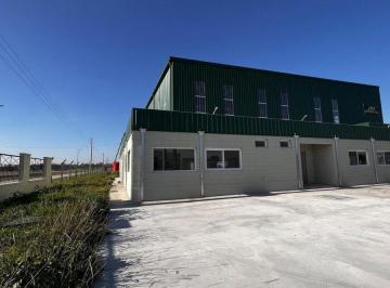 Bodega-Galpón · 4500m² · Nave Industrial en Alquiler en Carlos Spegazzini