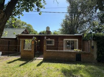 Casa · 117m² · 2 Ambientes · 1 Cochera · Casa 3 Dorm en Profesional Country Funes