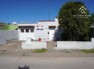 Casa · 100m² · 3 Ambientes · 1 Cochera · Casa en San Andres de Giles - Av España