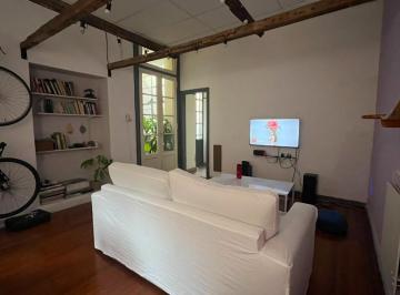 PH en Alquiler de 2 ambientes · PH 2 Ambientes con Patio a m del Parque Saavedra