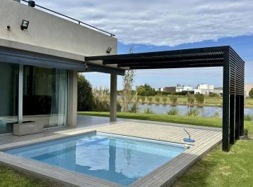 Casa · 185m² · 5 Ambientes · 2 Cocheras · Casa en Venta 5 Amb C/ Vista a La Laguna en B. San Gabriel