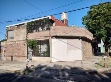 GEP-GEP-1436_2 · Casa PH, 4 Ambientes, 100 m² con Patio