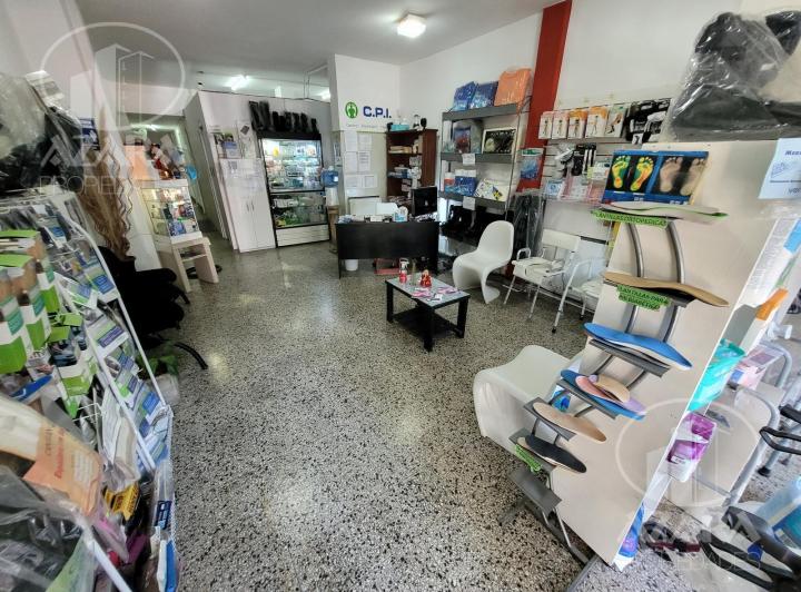 Local comercial · 126m² · 8 Ambientes
