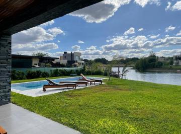 Casa · 346m² · 5 Ambientes · 5 Cocheras · Casa - El Canton