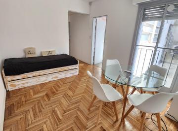 Departamento de 2 ambientes, Centro / Microcentro · Corrientes 700 * 2 Amb Amoblado C/ Balcon * Alquiler Usd 450