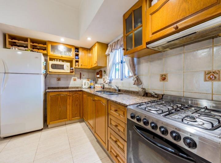 Casa · 129m² · 2 Dormitorios · 1 Cochera