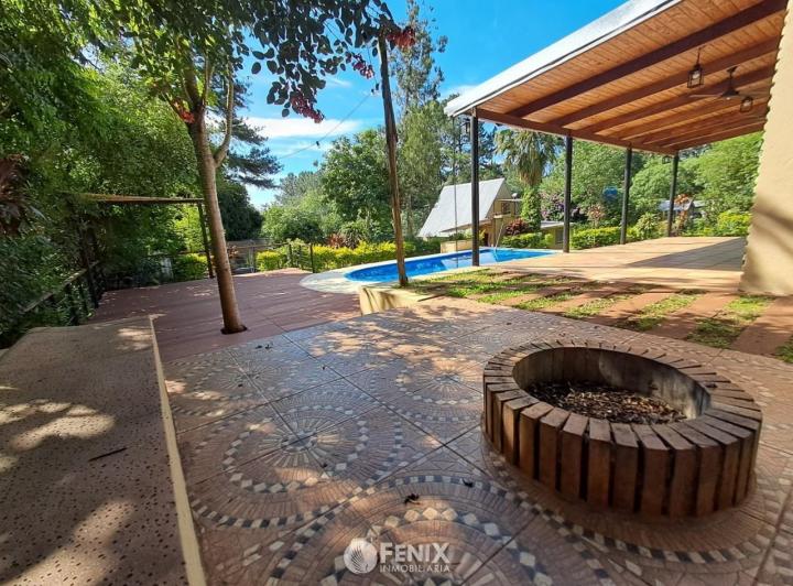 Casa · 9501m² · 3 Ambientes