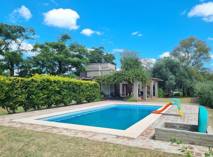 Casa · 80m² · 3 Ambientes · 1 Cochera