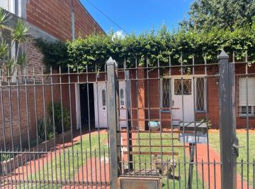 Casa de 3 ambientes, Almirante Brown · Nuevo Valor. Casa con Hermoso Lote y Piscina Junín 1027 Burzaco