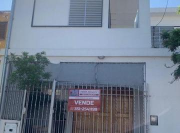 Casa de 4 ambientes, Córdoba · Se Vende Casa + Dpto P. a en Barrio Muller Solares 473