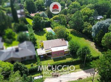 Quinta vacacional · 120m² · 4 Ambientes · 1 Cochera · Casaquinta en Venta, Modigliani 1577, El Cazador. Credito